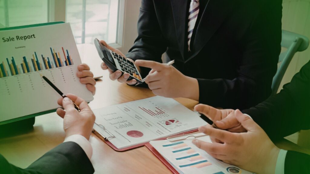 B2B team meeting sales marketing strategy pipeline analytics office